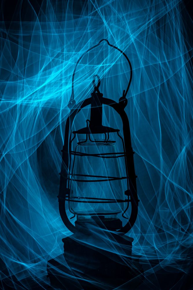 Старая лампа, ночной мираж