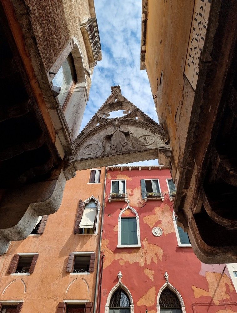 Photograph by Bingelis Kestutis