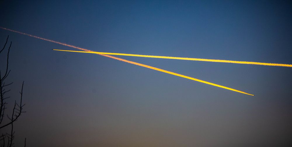 Самолётов след...