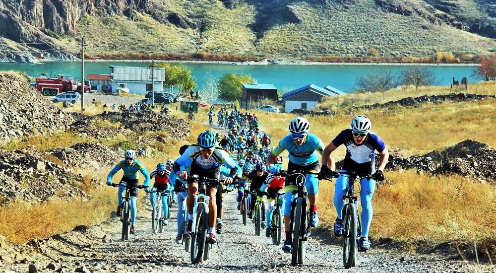 ГОНКА В ГОРУ (UCI - Mountain Bike, XCP)