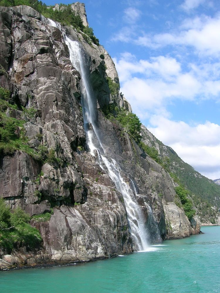 Водопад  Норвегии.