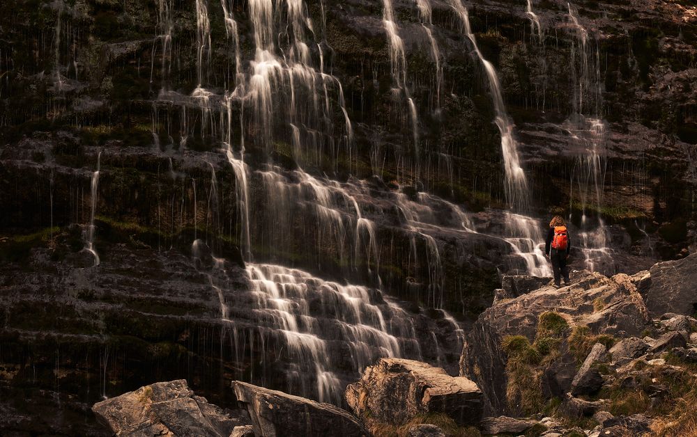 Photograph by Oscar Lata