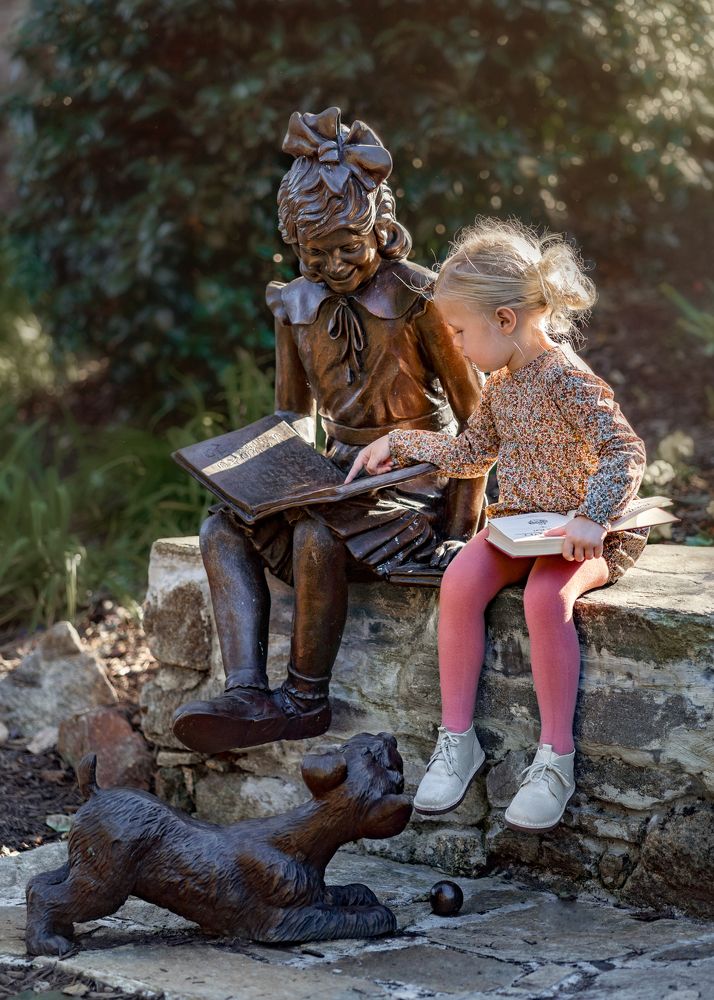 Photograph by Olya Lewis