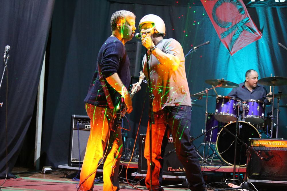 Рок-н-ролл это мы.