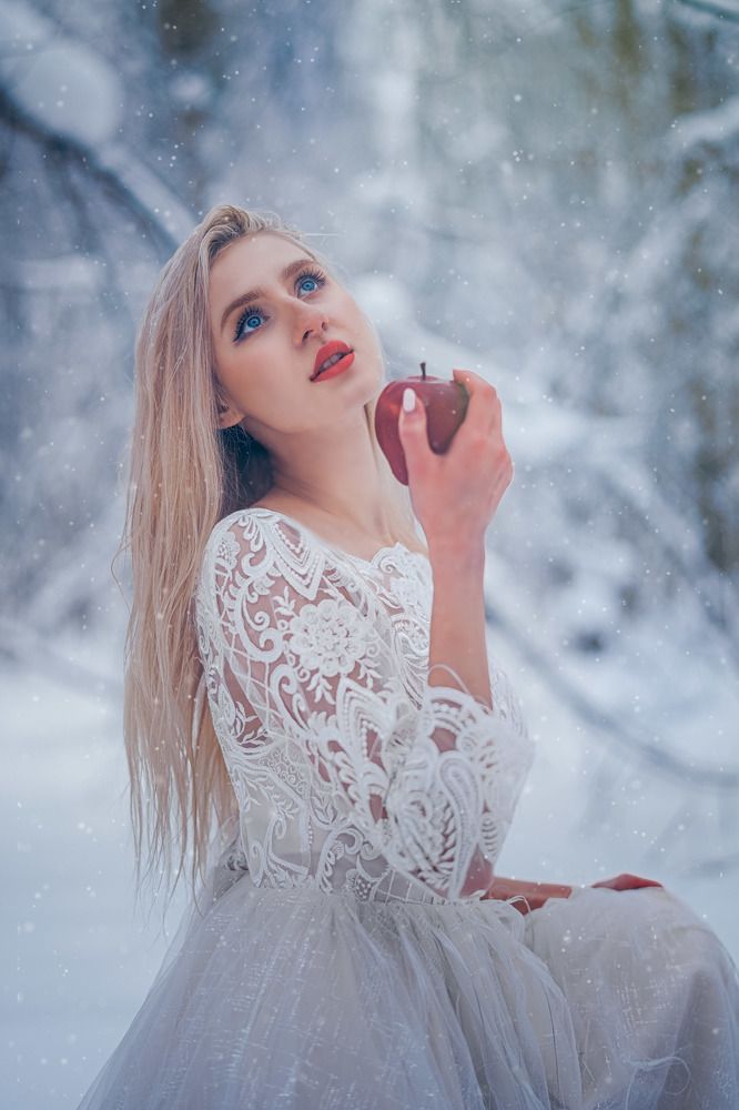 Photograph by Julius Ku