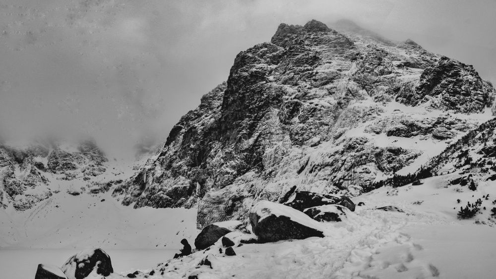 The boy among the rocks
