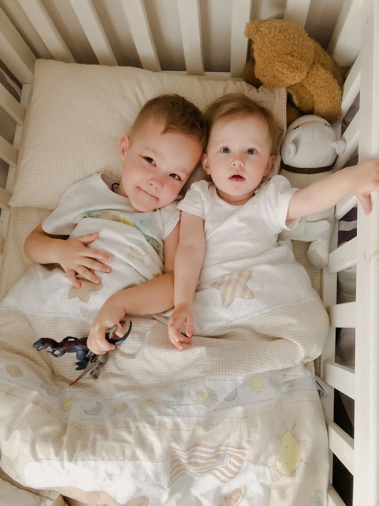 Брат и сестра