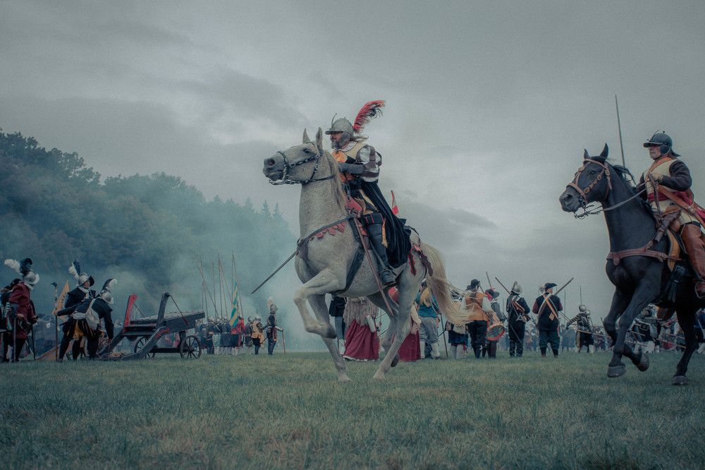 Историческая реконструкция сражения на белой горе 1620 года.