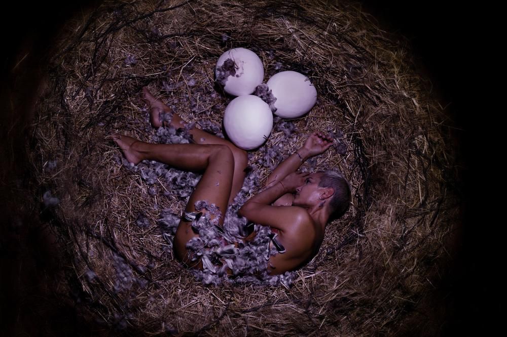 Photograph by Elena Har\'kova