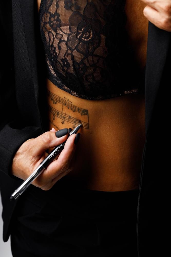 Photograph by Elena Har\'kova