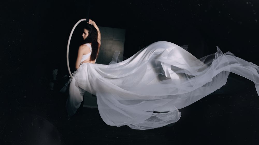 Эквилибристка