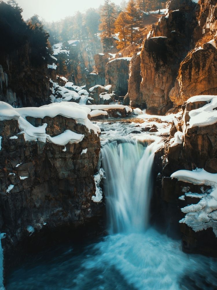 Photograph by Bhatt Muxamil