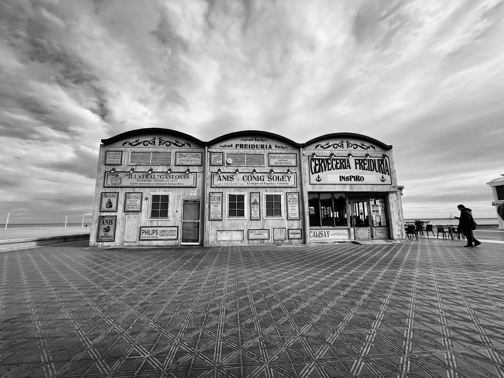 Image that seems taken from the past