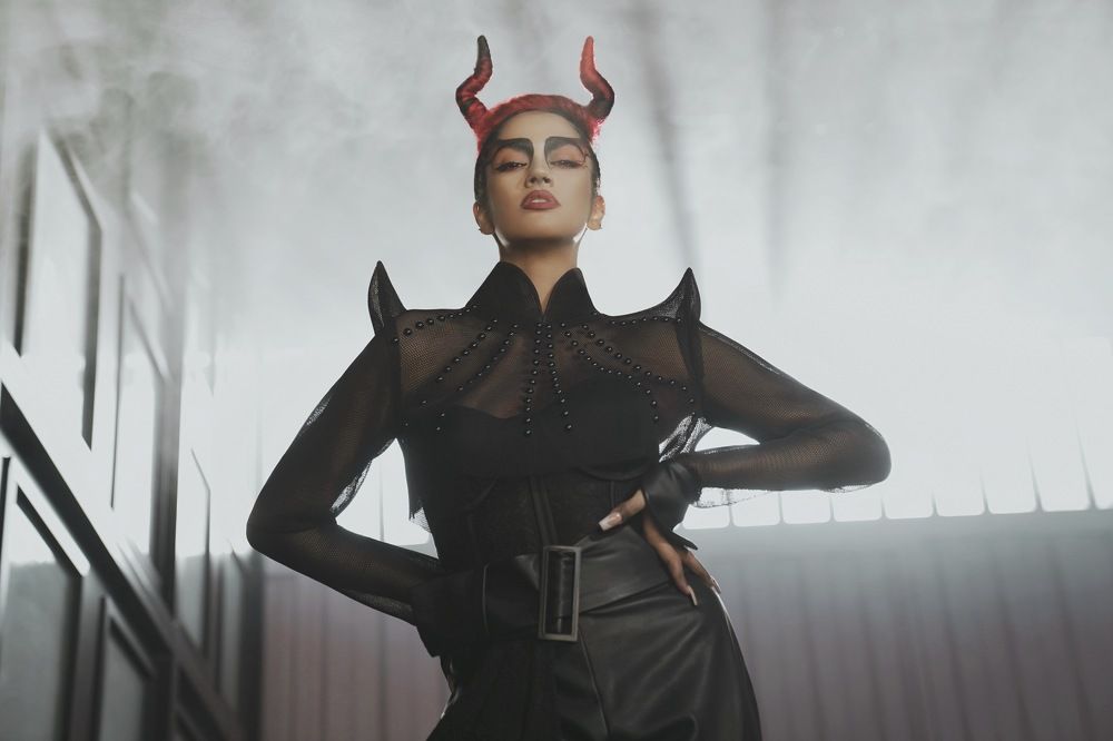 Photograph by Ali Bo0m