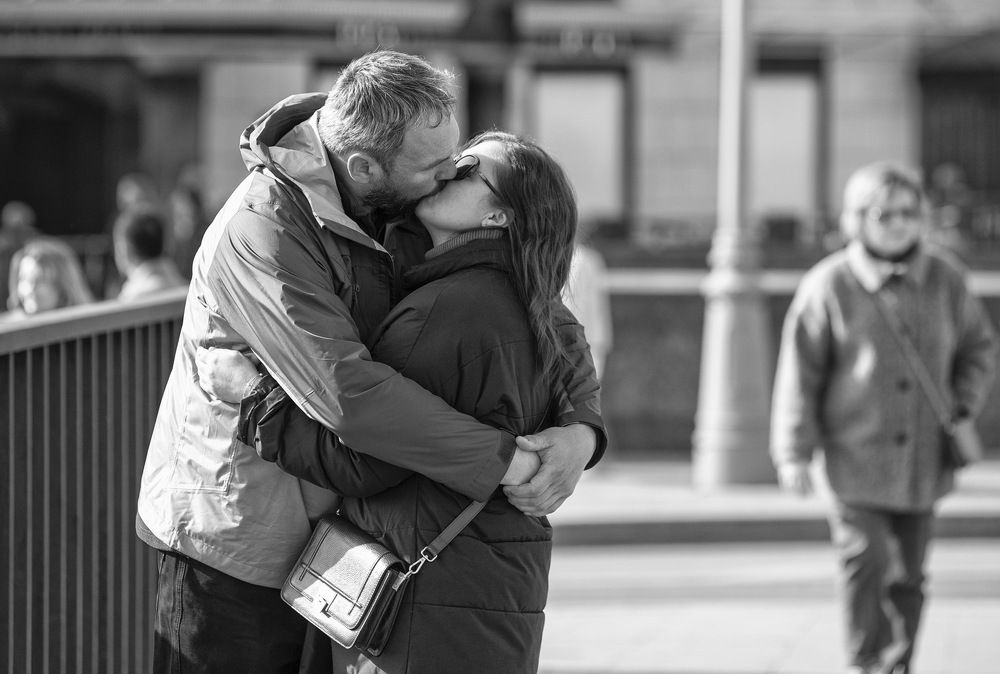 Любви все возрасты ...