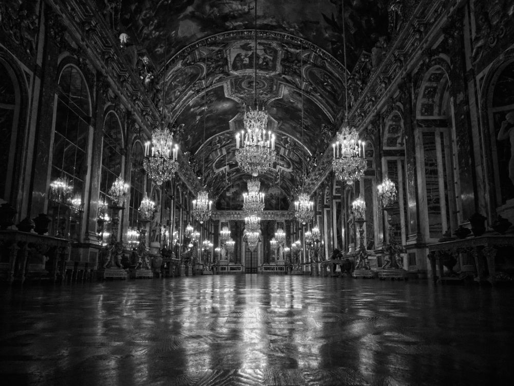 Photograph by Pierre Belenfant