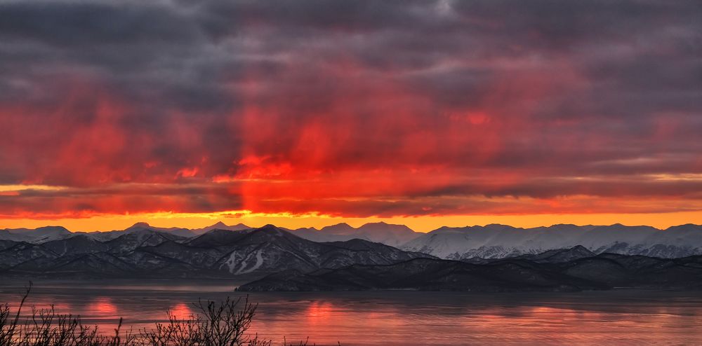 Авачинская бухта. Закат.