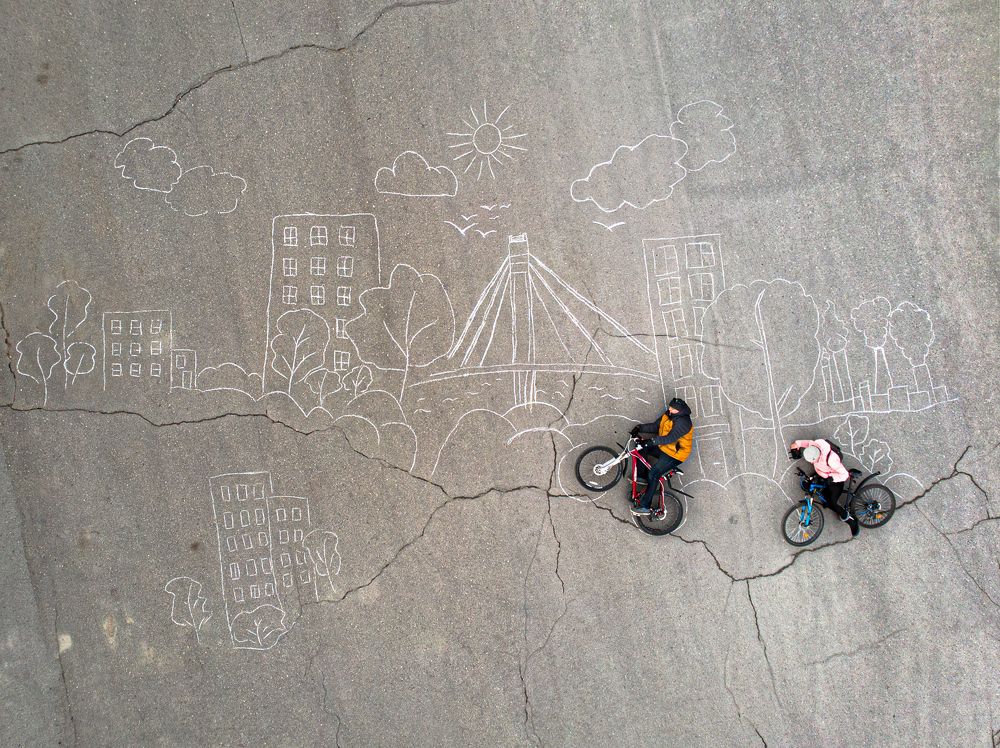 Наш маленький мир. Our little world