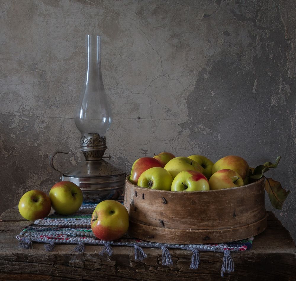 Домашние яблочки.