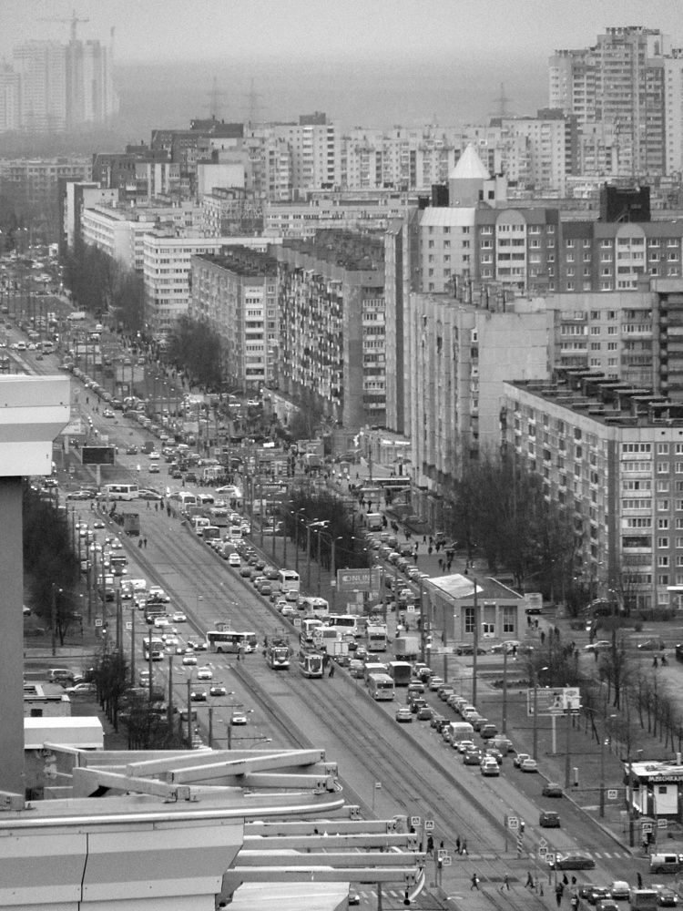 окраина мегаполиса