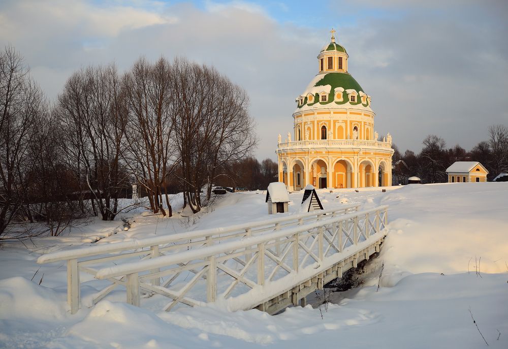 Январский вечер в деревне Подмоклово