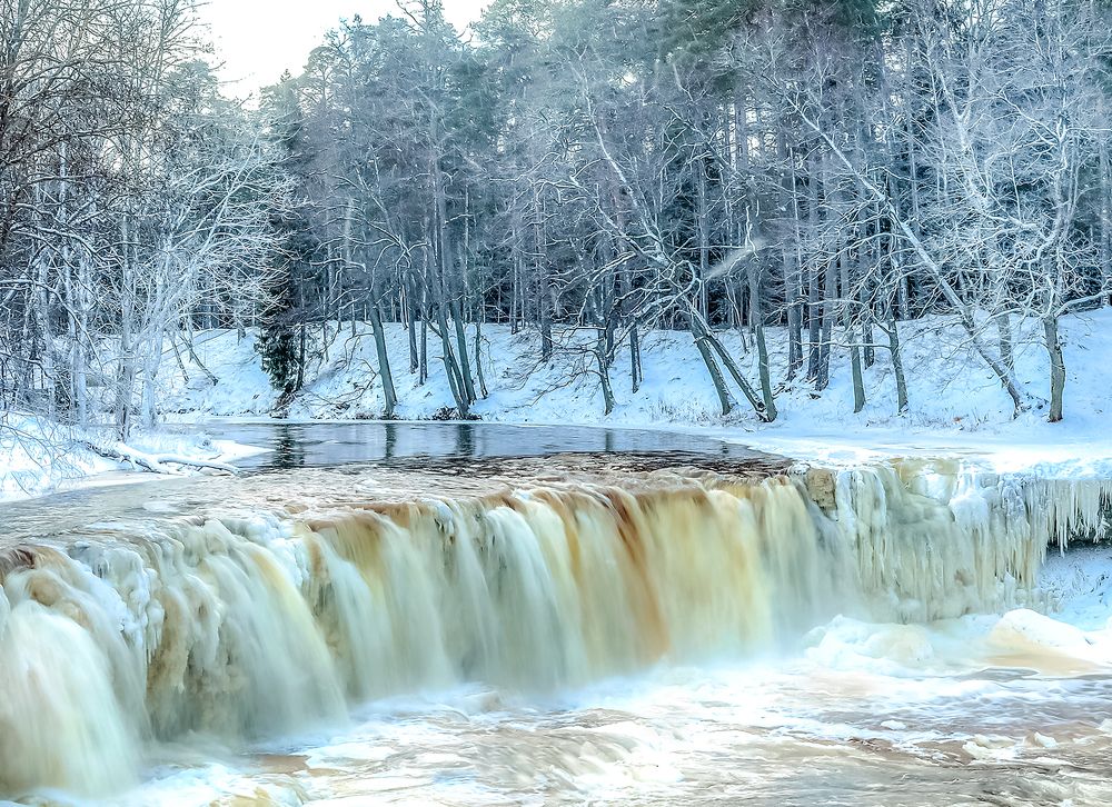 Кейла-Йоа -водопад.