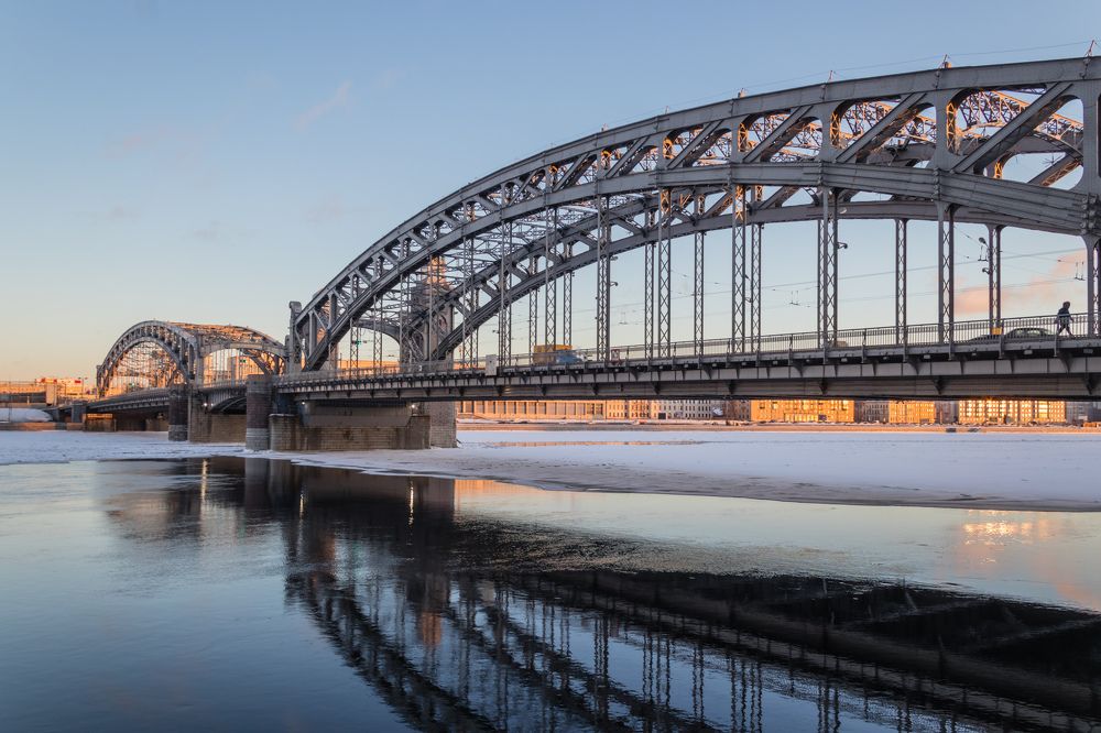 9 тысяч тонн металла