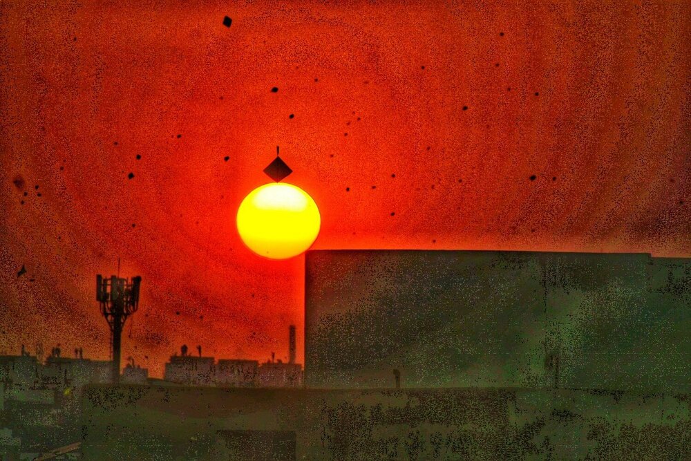 Descending kites - Sunset Landscape
