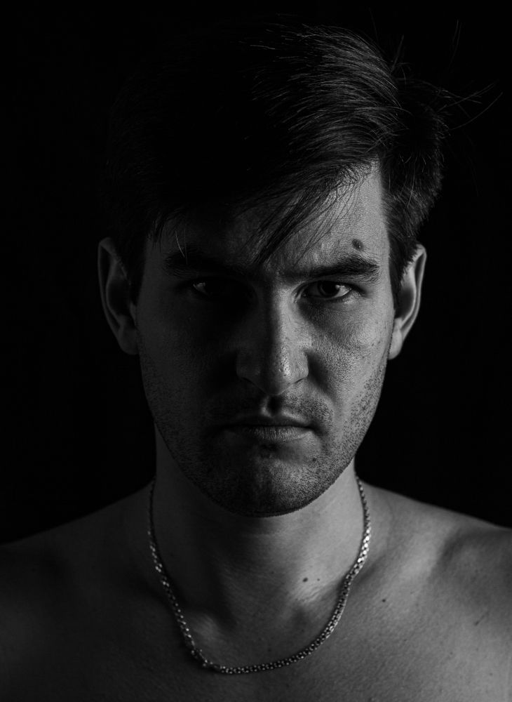 Фотография автора Евгений Лукьянов