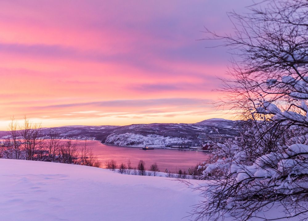 Кольский залив. Мурманск.