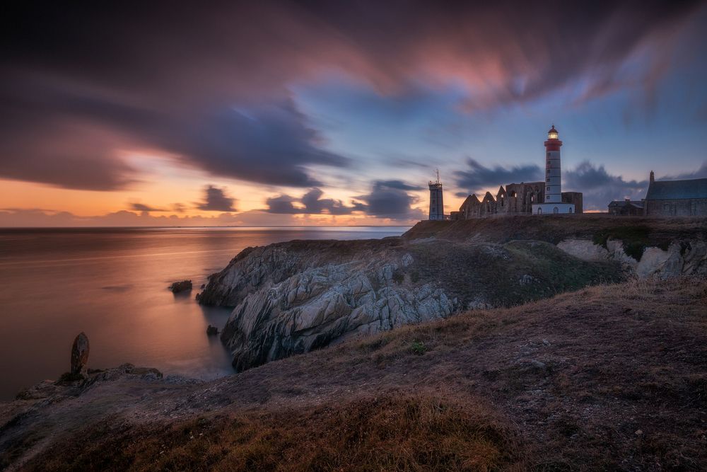 ON THE EDGE OF THE WORLD