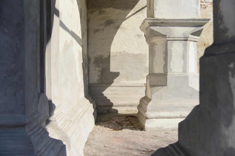 Грани и тени