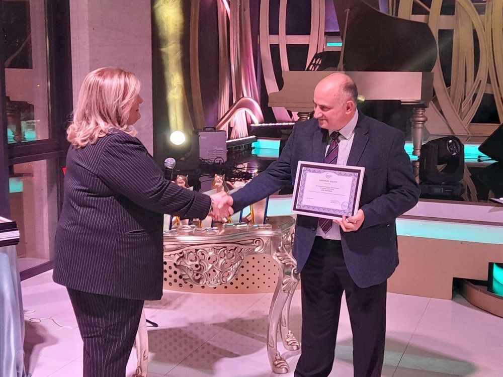 Фотография автора Revaz Topuria