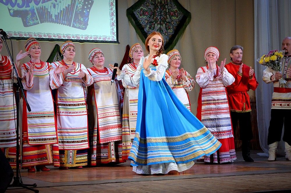 Хороша была Танюша.....