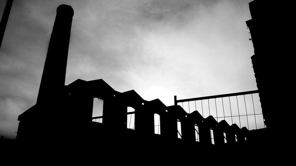 'Good night XIX and XX centuries! February of 2021. Life after the second Covid-19's French confinement. Curfew days.'