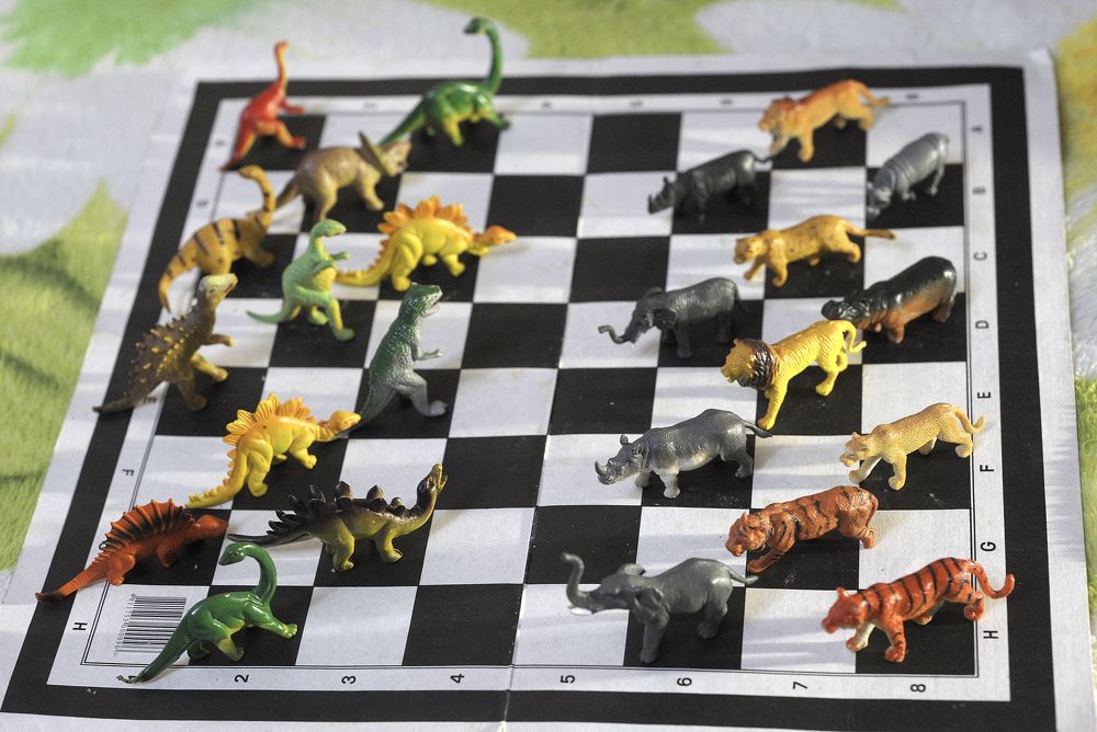 Прошлое не играет в поддавки. The past does not play giveaway