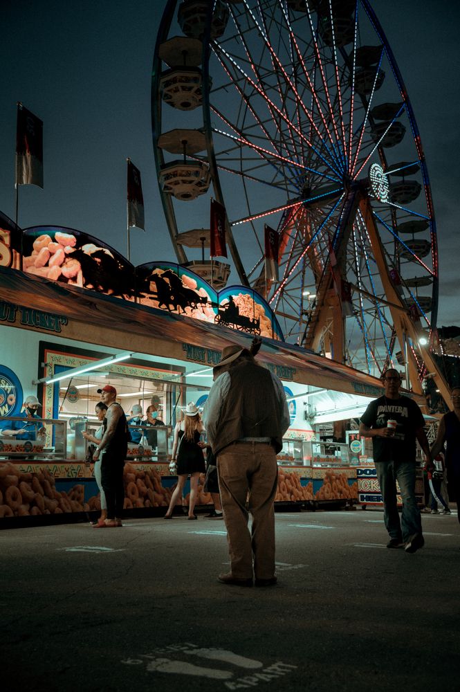 Photograph by Holden Perpelitz