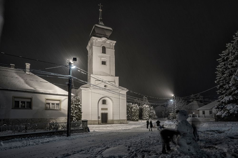 Photograph by Szabolcs Toth