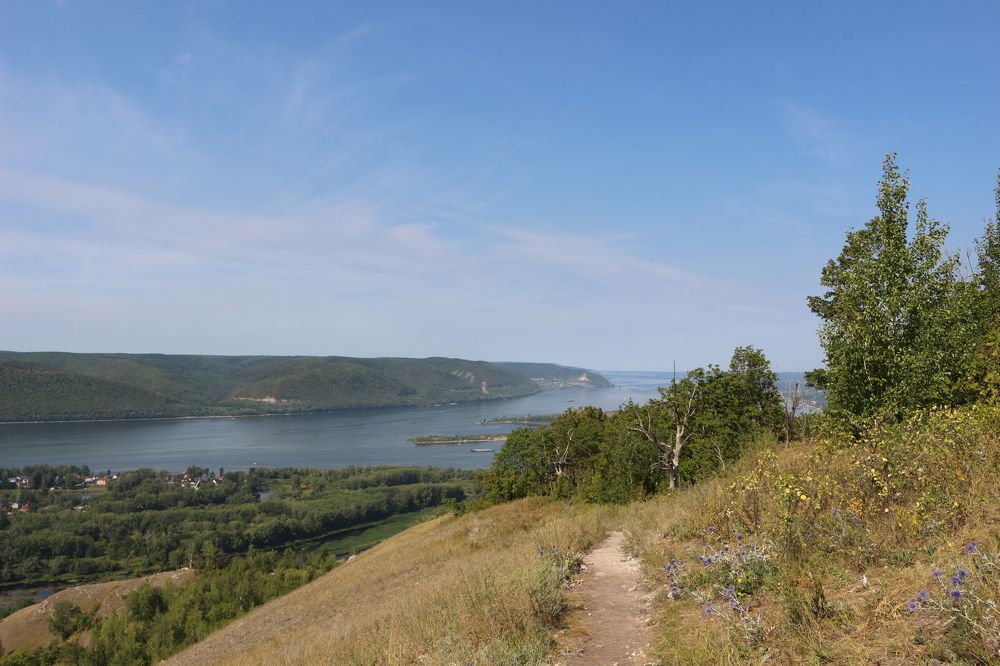 Вид с горы Тип-тяв