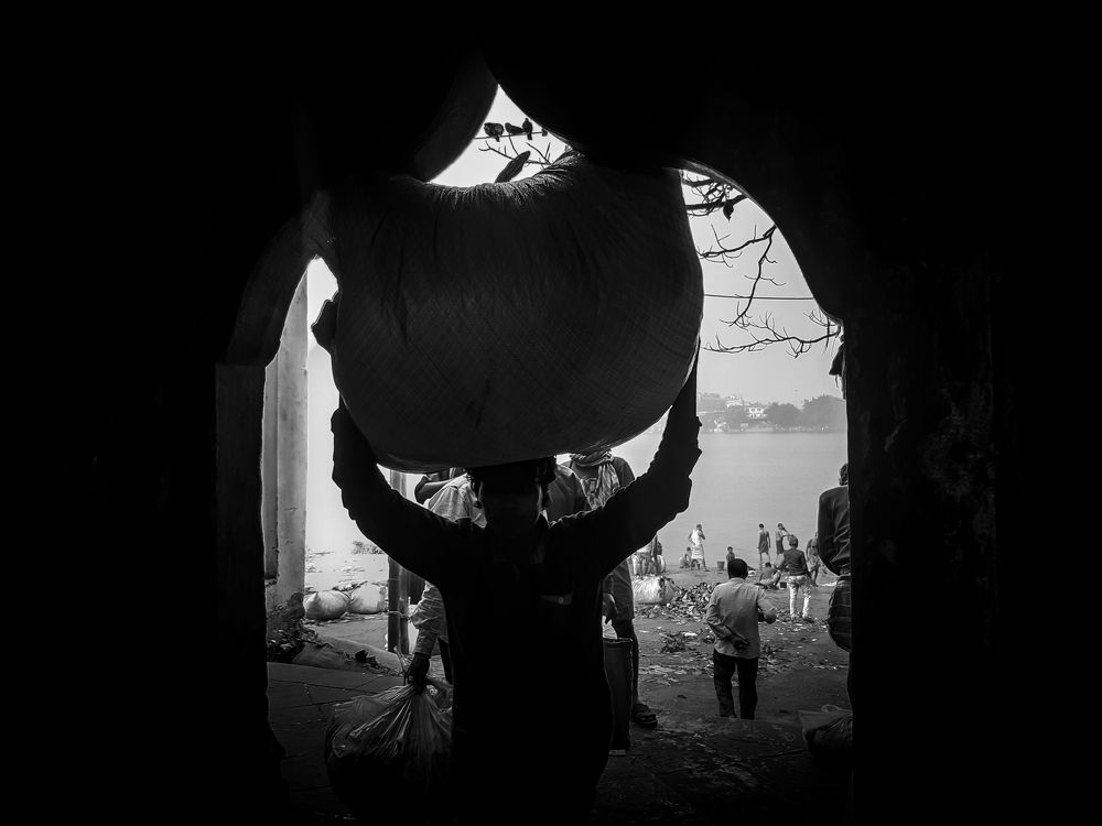 Photograph by Kolkatar Chobiwala