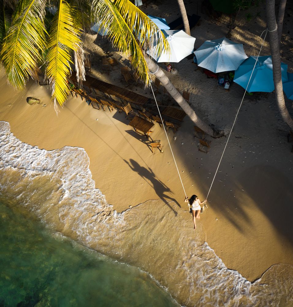 Swing me over the ocean