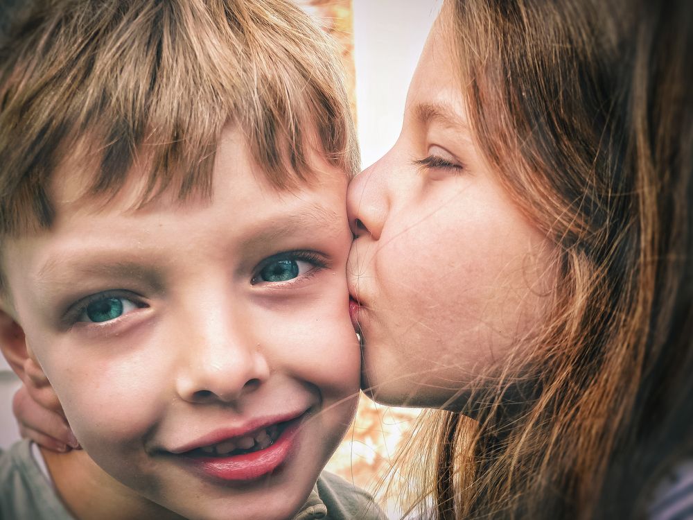 Photograph by DAN CIUPUREANU