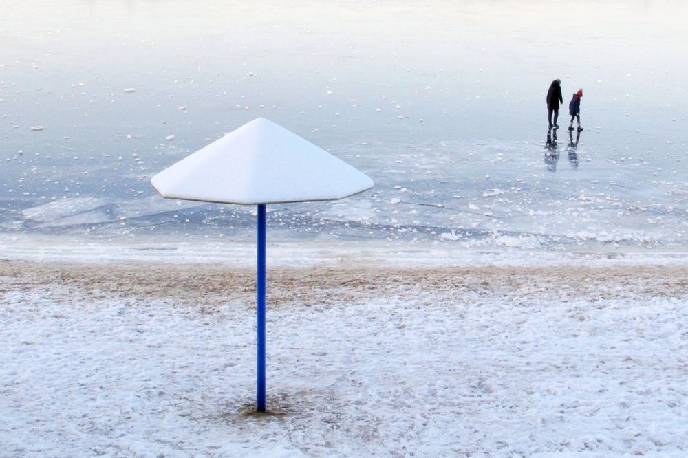 По тонкому льду