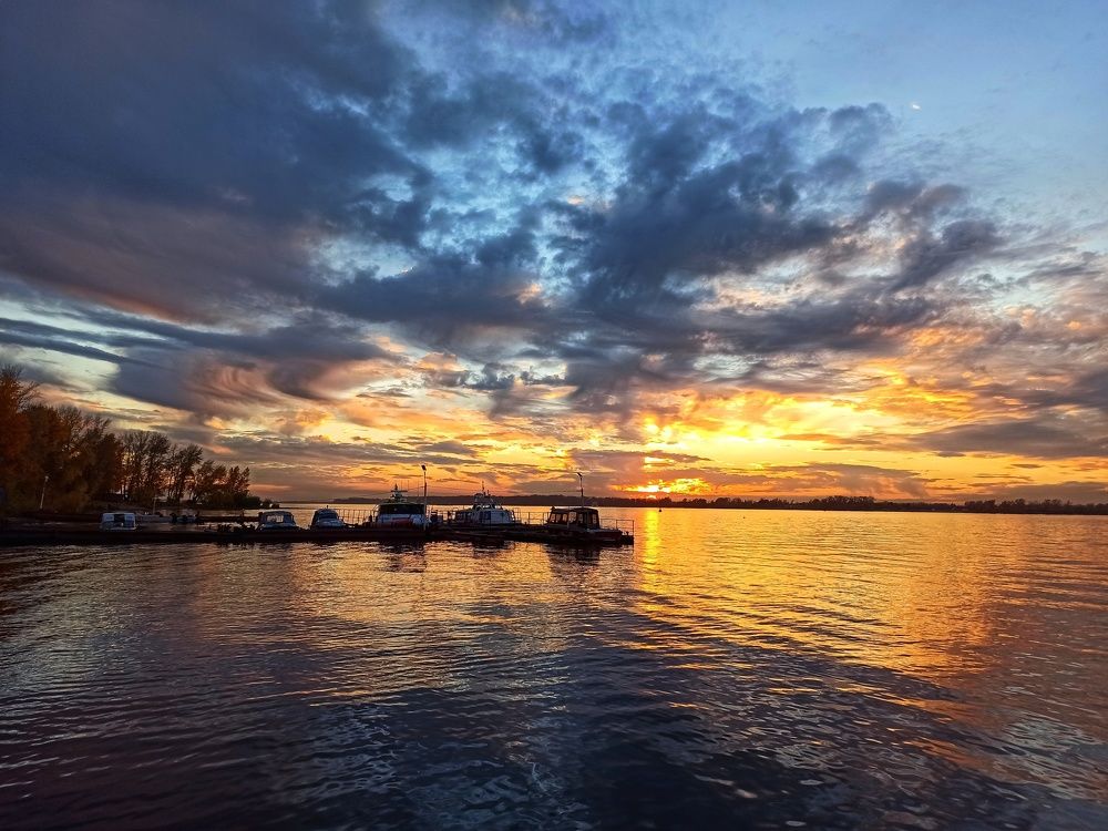 Photograph by Elena Bogomolova