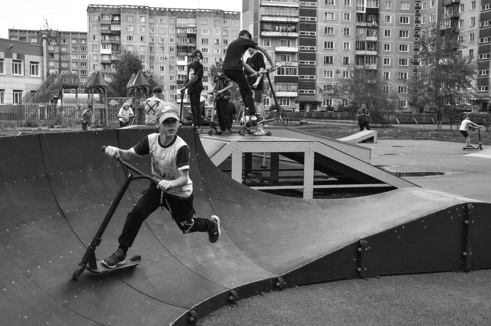 Трюки на трюковом самокате