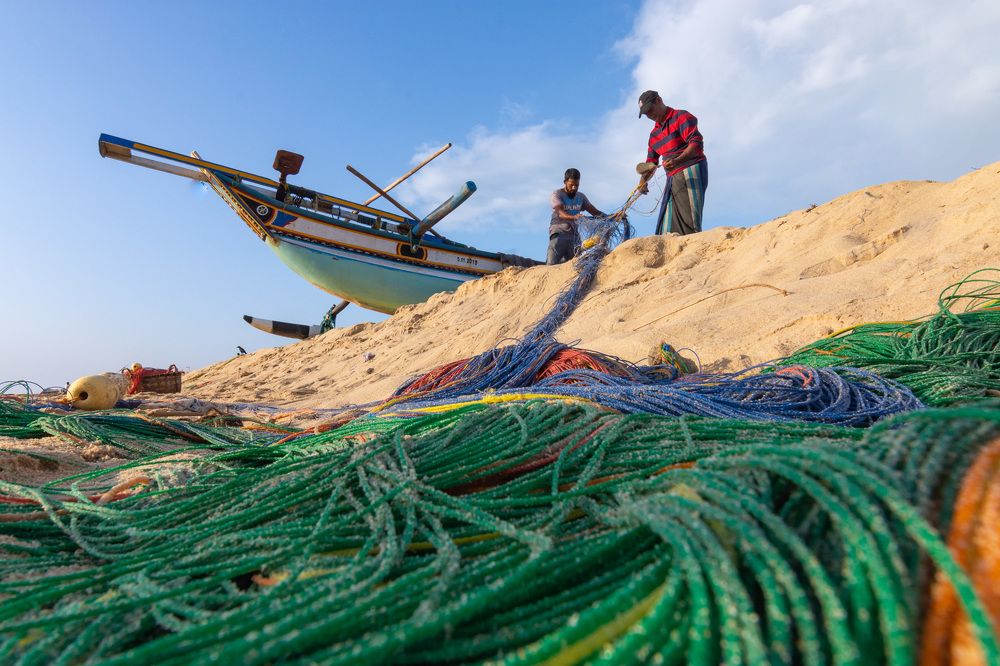 Srilanka fishing men