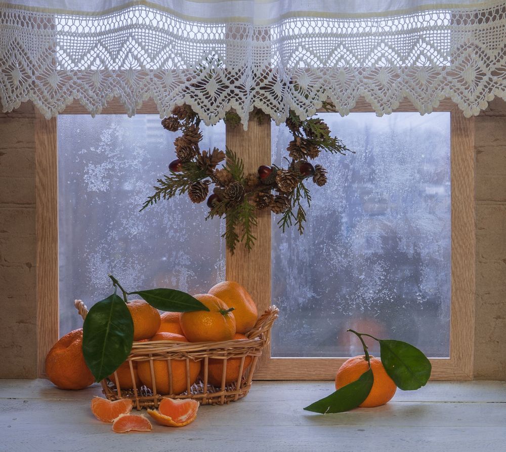 Морозным вечером.