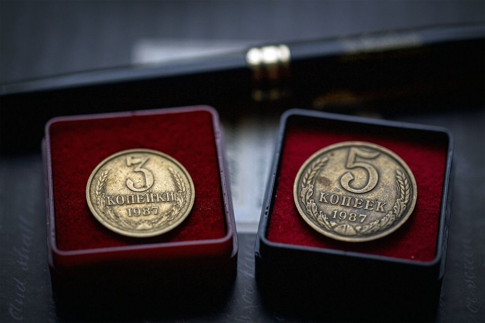 Восемь копеек...