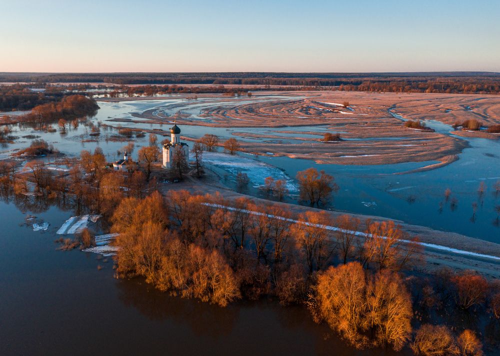 Photograph by Aleksandr Ilyin