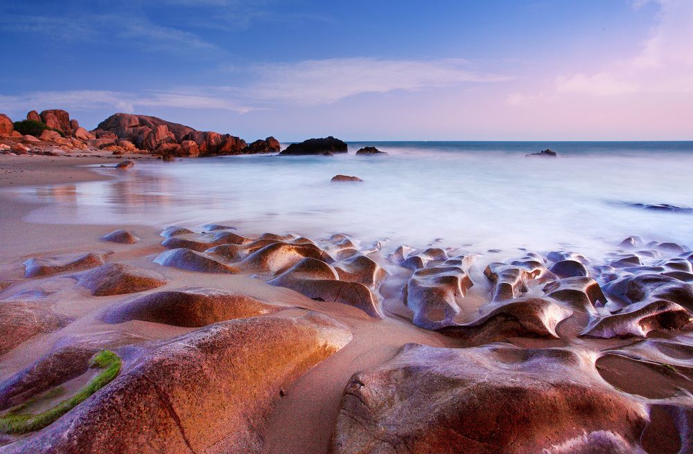 Photograph by Xuan Quyen Nguyen